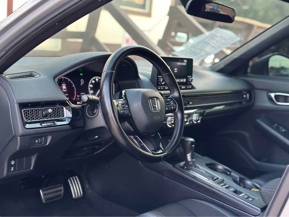 2022 Honda Civic 11th Gen - Image 8 of 20