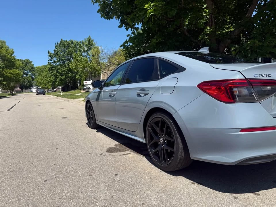 2022 Honda Civic 11th Gen - Image 6 of 15