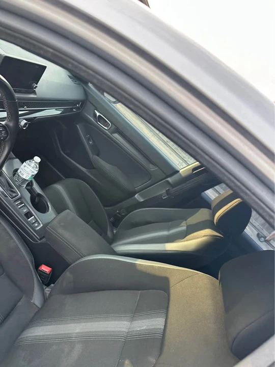 2022 Honda Civic 11th Gen - Image 6 of 12