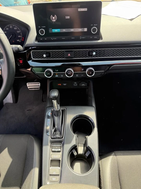 2022 Honda Civic 11th Gen - Image 9 of 14