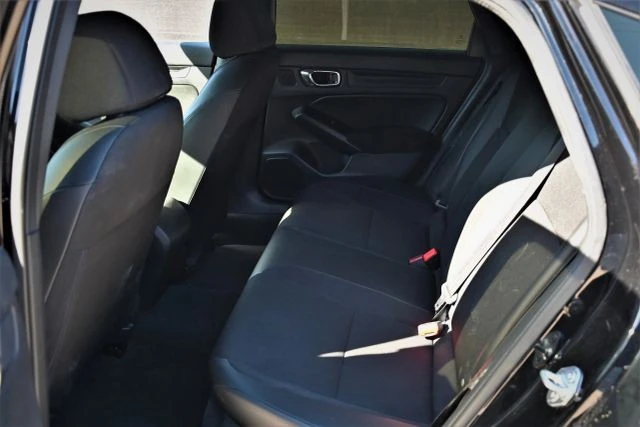 2022 Honda Civic 11th Gen - Image 15 of 19