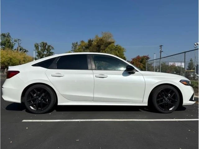 2022 Honda Civic 11th Gen - Image 2 of 11