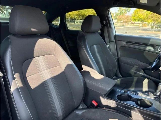 2022 Honda Civic 11th Gen - Image 9 of 11