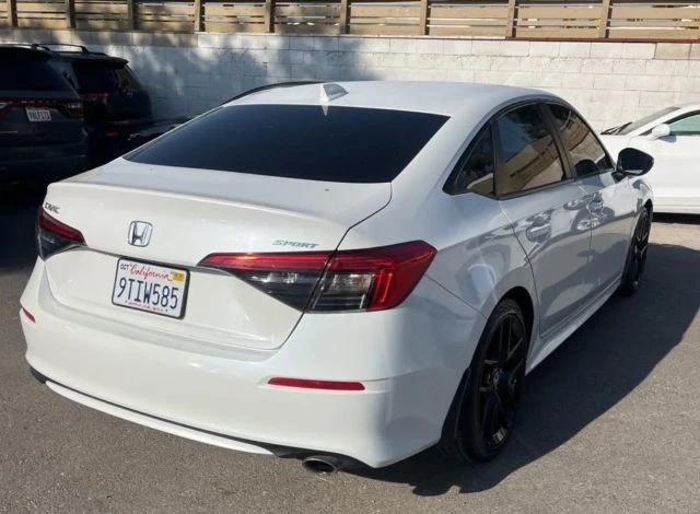 2022 Honda Civic 11th Gen - Image 5 of 6