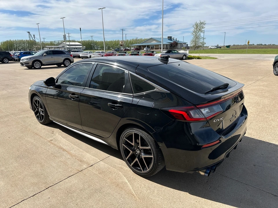 2022 Honda Civic 11th Gen - Image 9 of 12