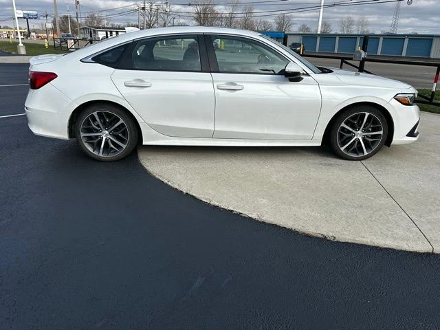 2022 Honda Civic 11th Gen - Image 8 of 12