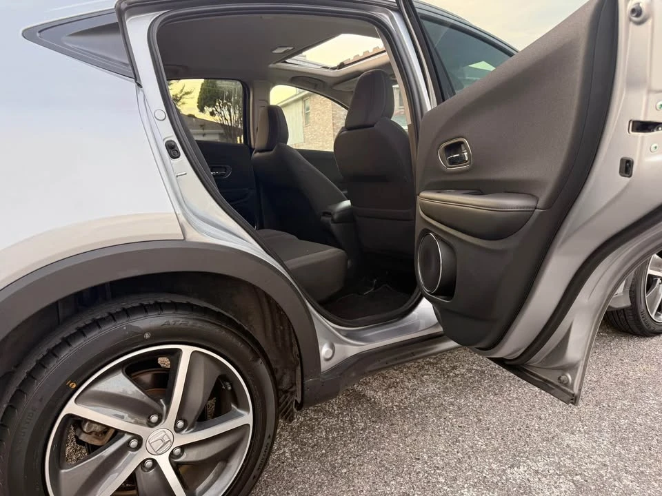 2022 Honda HR-V 3rd Gen - Image 12 of 20