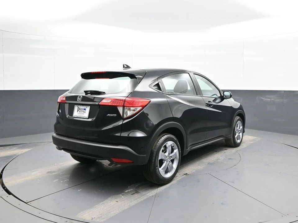 2022 Honda HR-V 2nd Gen - Image 6 of 12