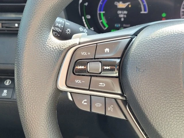 2022 Honda Insight 3rd Gen - Image 19 of 21