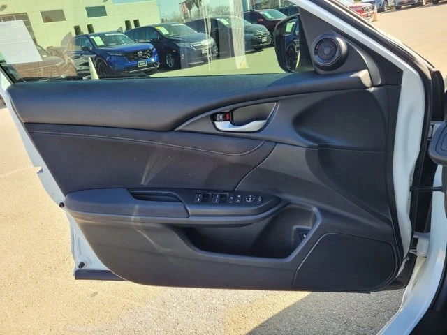 2022 Honda Insight 3rd Gen - Image 15 of 21
