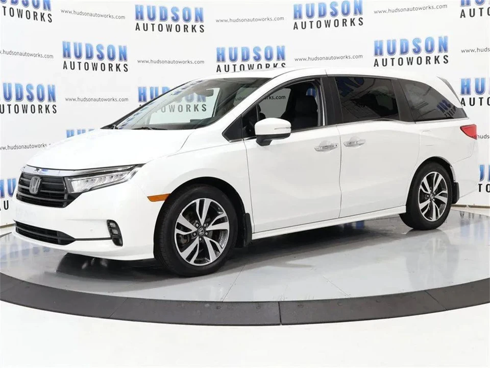 2022 Honda Odyssey - Image 2 of 31