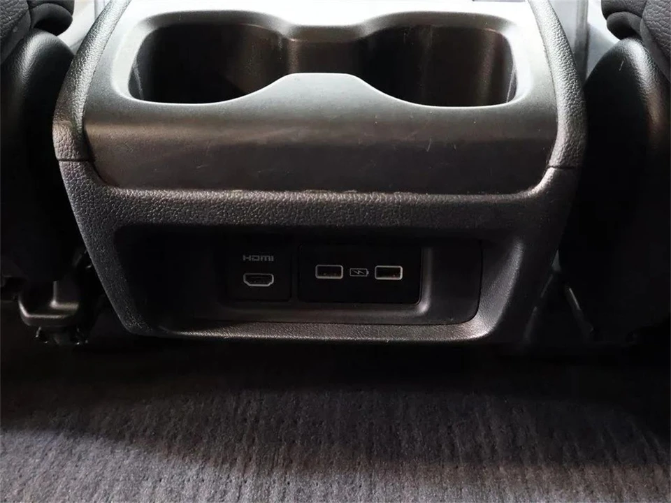 2022 Honda Odyssey - Image 30 of 31