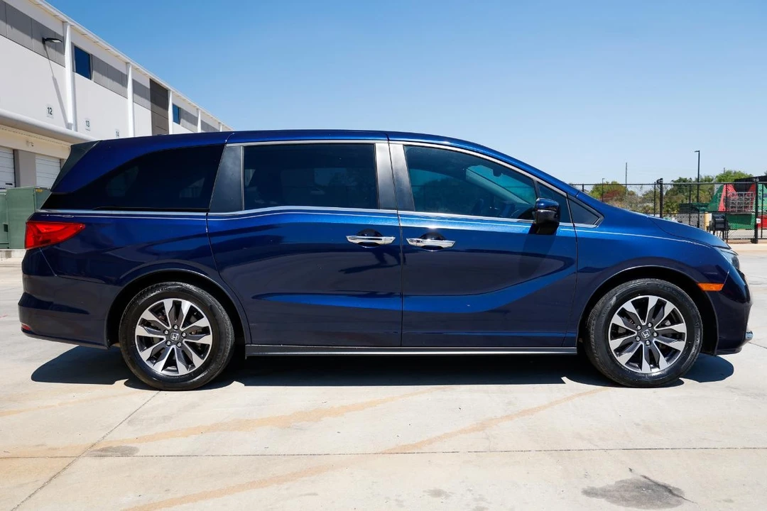 2022 Honda Odyssey - Image 13 of 21