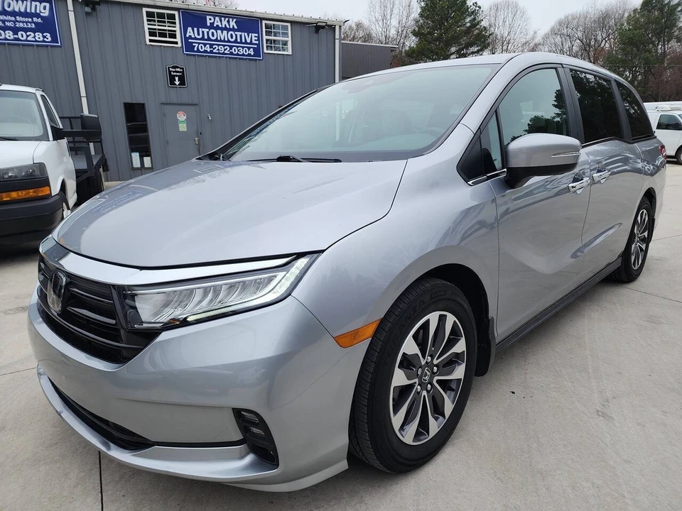 2022 Honda Odyssey - Image 2 of 21