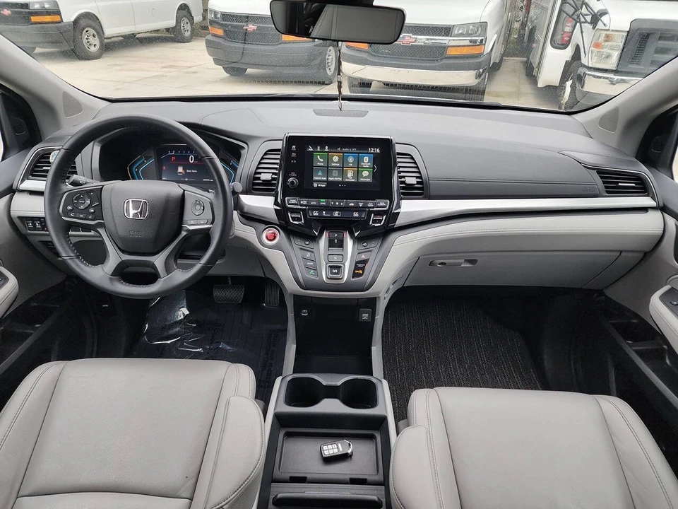2022 Honda Odyssey - Image 18 of 21