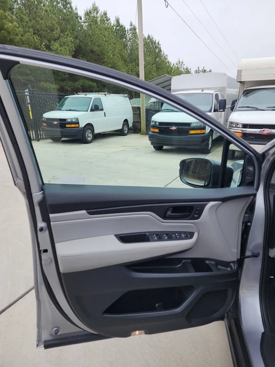 2022 Honda Odyssey - Image 11 of 21
