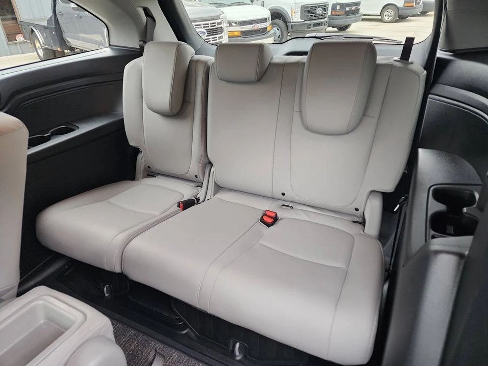 2022 Honda Odyssey - Image 15 of 21