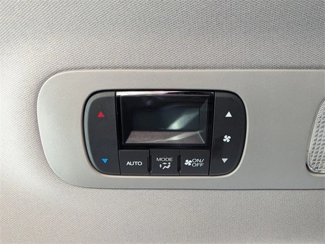 2022 Honda Odyssey - Image 19 of 21