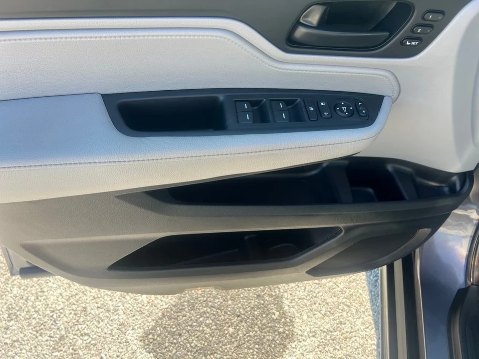 2022 Honda Odyssey - Image 10 of 12