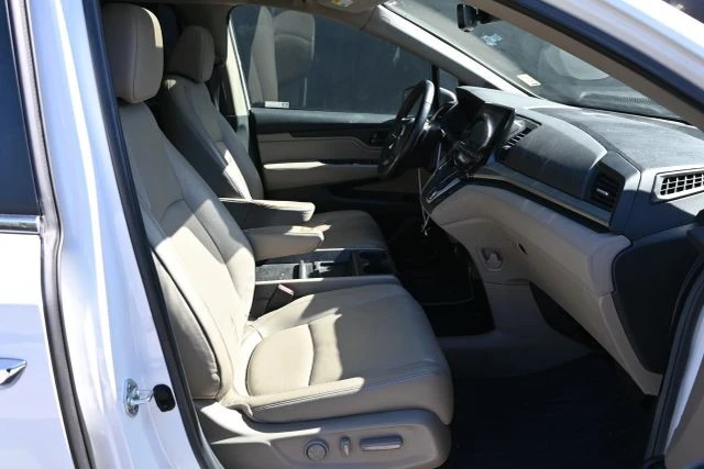 2022 Honda Odyssey - Image 16 of 21
