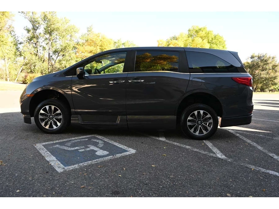 2022 Honda Odyssey - Image 9 of 12