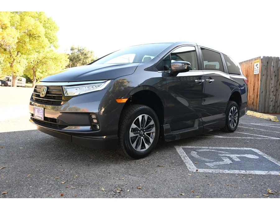 2022 Honda Odyssey - Image 10 of 12