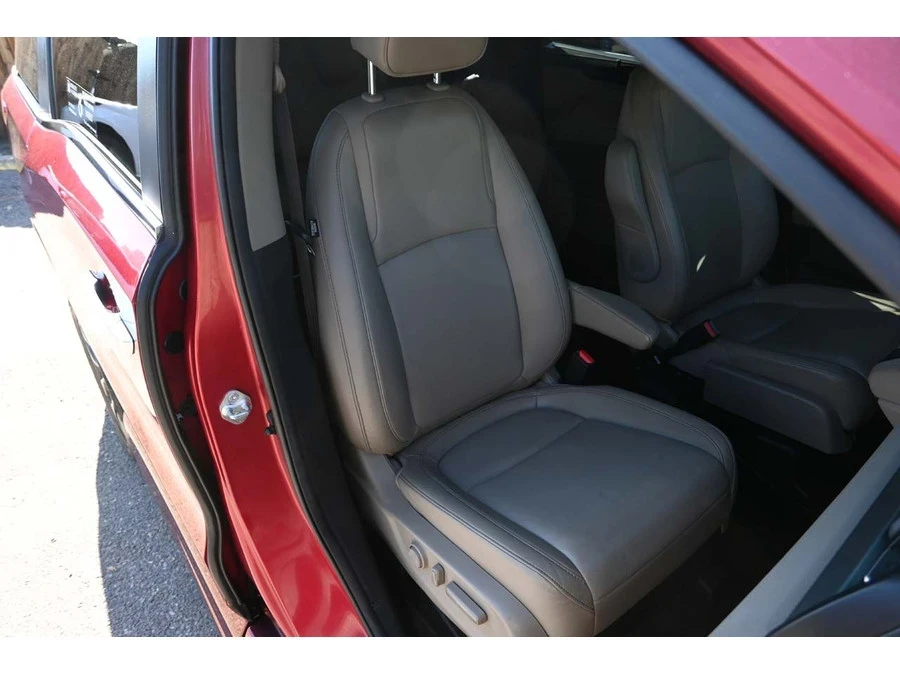 2022 Honda Odyssey - Image 16 of 21
