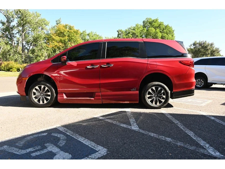 2022 Honda Odyssey - Image 9 of 21