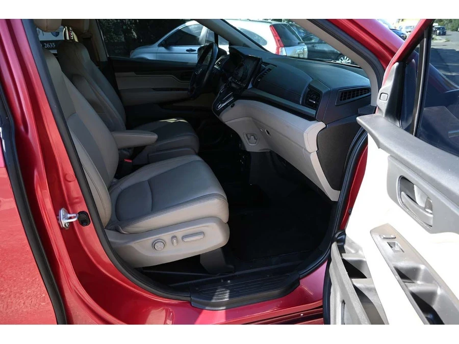 2022 Honda Odyssey - Image 15 of 21