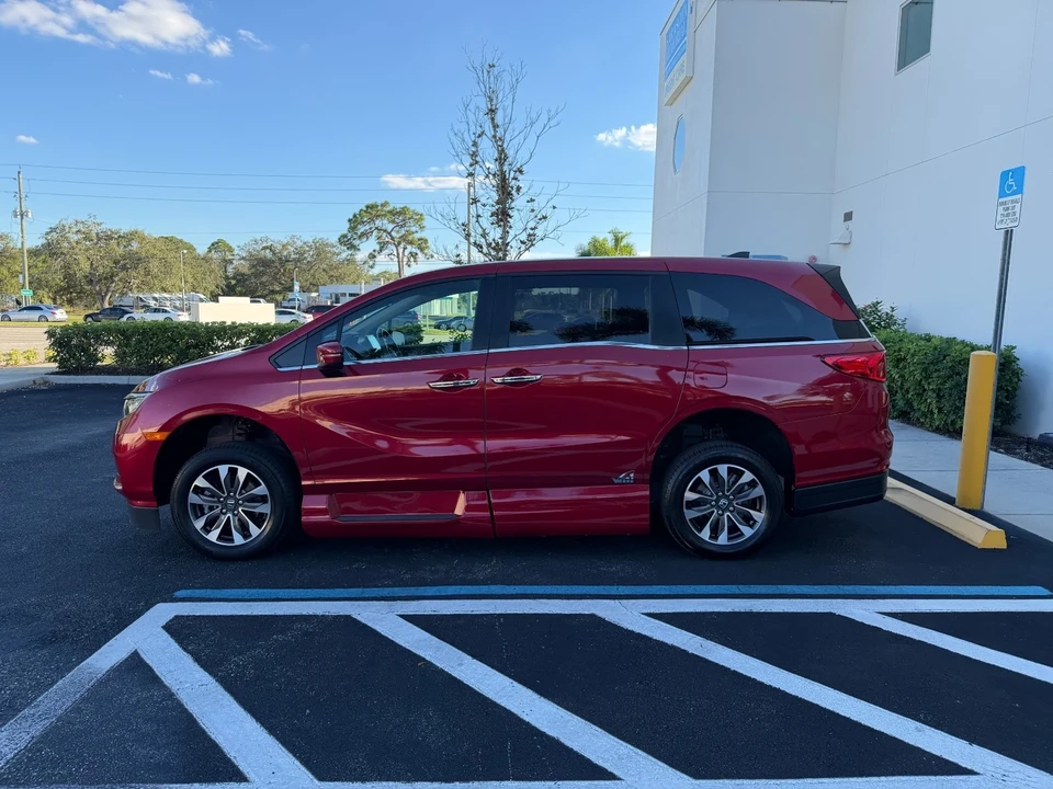 2022 Honda Odyssey - Image 9 of 21