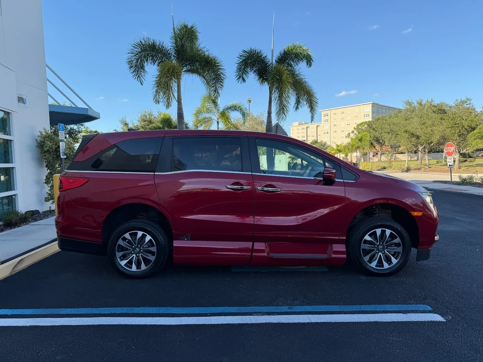 2022 Honda Odyssey - Image 5 of 21