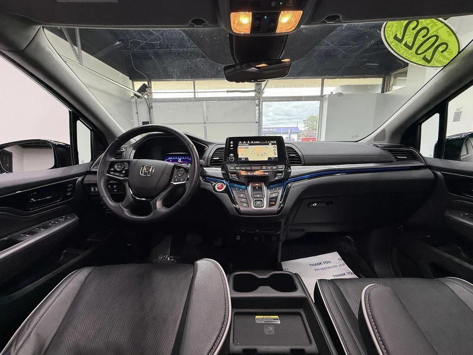 2022 Honda Odyssey - Image 16 of 21