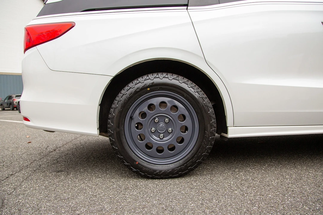 2022 Honda Odyssey - Image 17 of 21