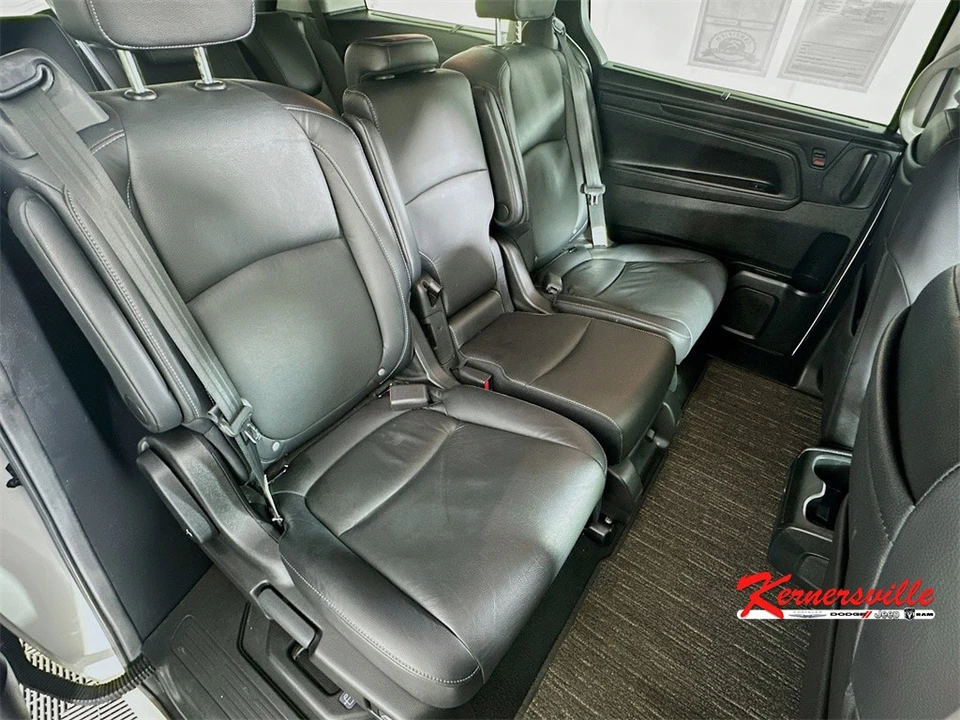 2022 Honda Odyssey - Image 14 of 21