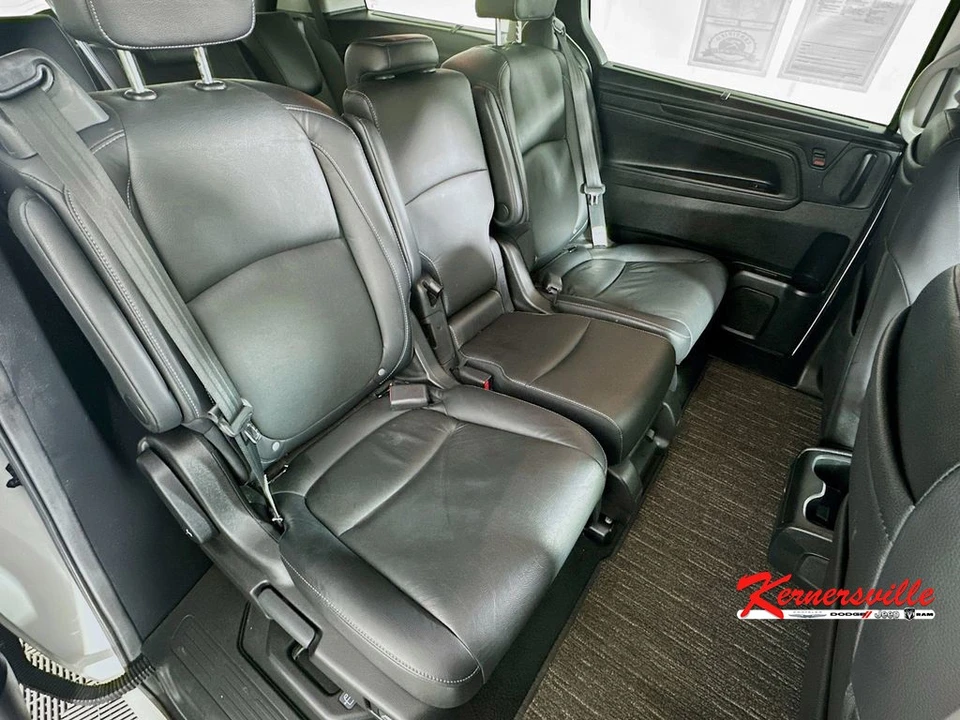 2022 Honda Odyssey - Image 14 of 21