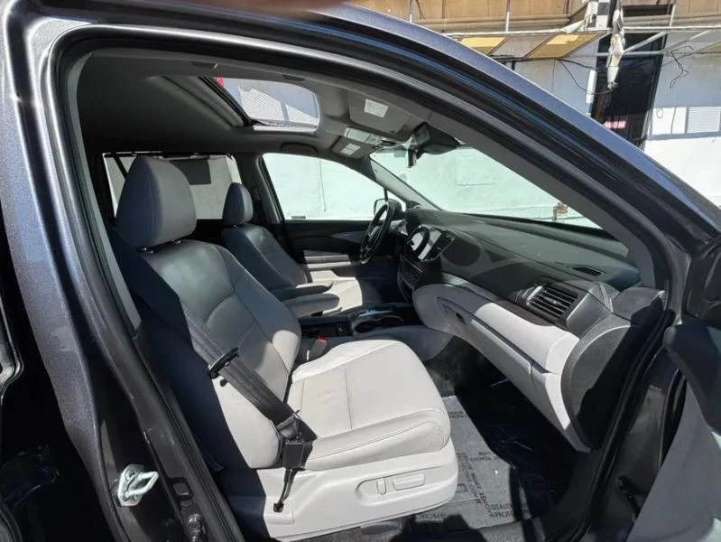2022 Honda Pilot 3rd Gen - Image 10 of 12