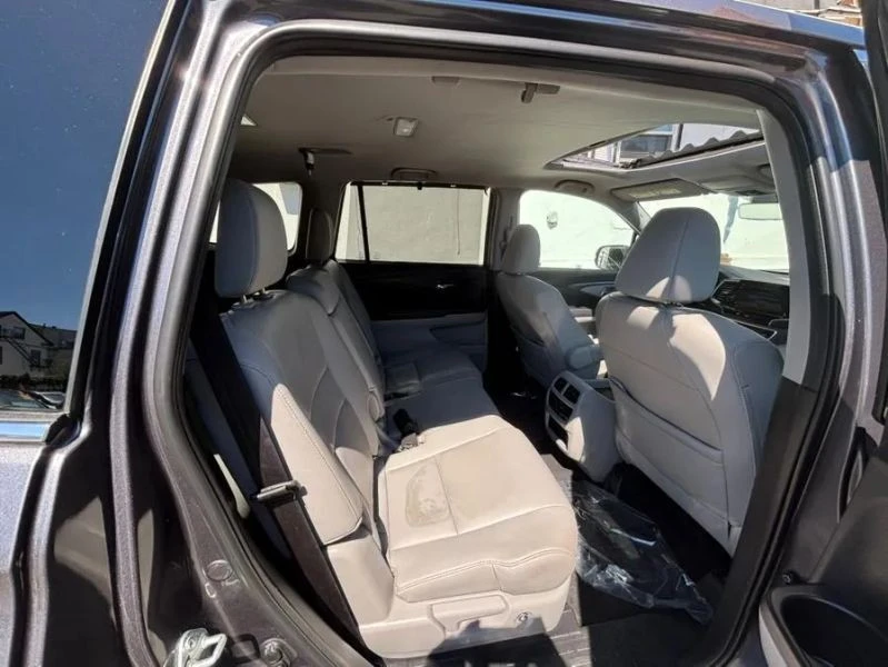 2022 Honda Pilot 3rd Gen - Image 12 of 12