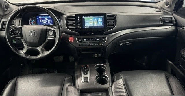 2022 Honda Pilot 3rd Gen - Image 16 of 21