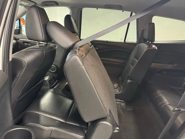 2022 Honda Pilot 3rd Gen - Image 12 of 12