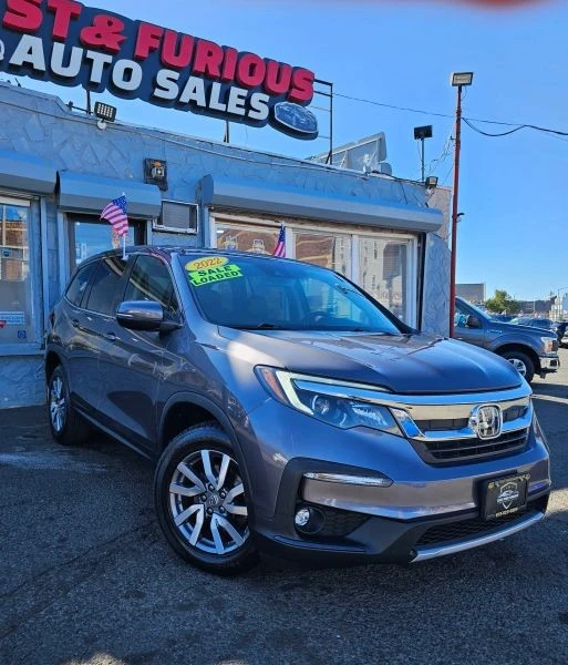 2022 Honda Pilot 3rd Gen - Image 2 of 12