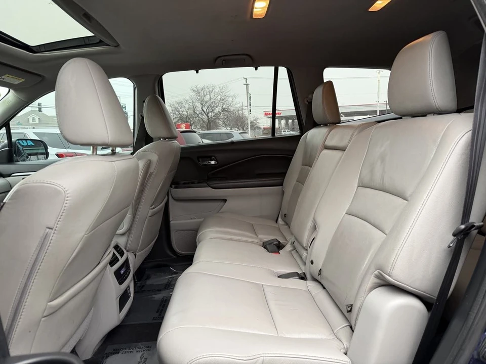 2022 Honda Pilot 3rd Gen - Image 6 of 21