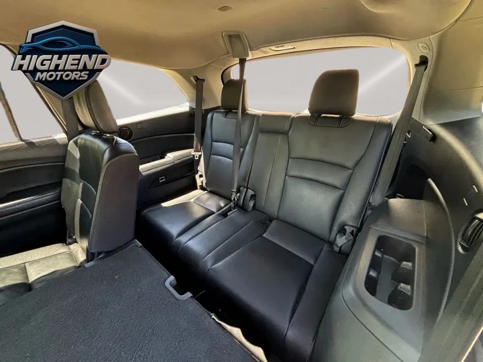 2022 Honda Pilot 3rd Gen - Image 16 of 21