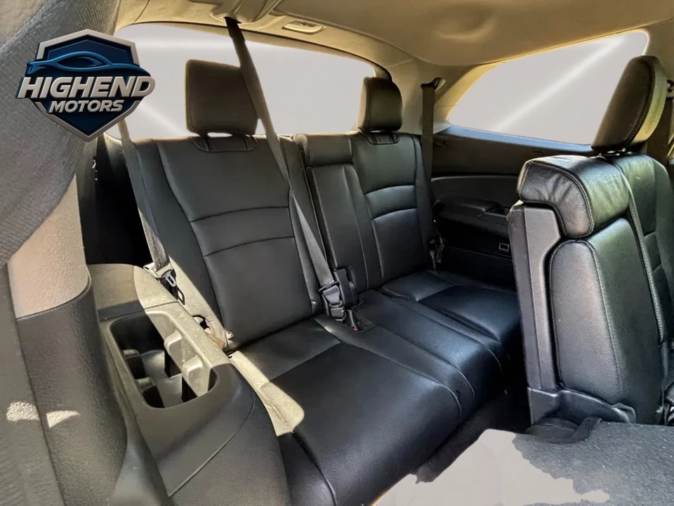 2022 Honda Pilot 3rd Gen - Image 18 of 21