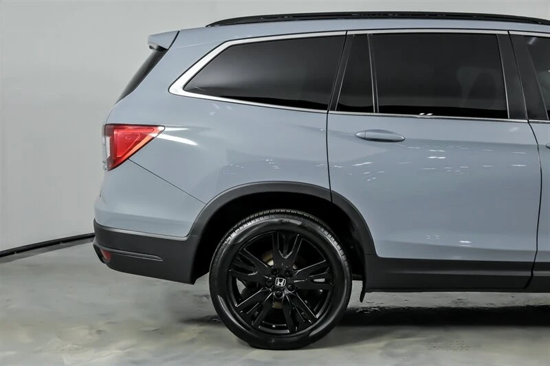 2022 Honda Pilot 3rd Gen - Image 13 of 21