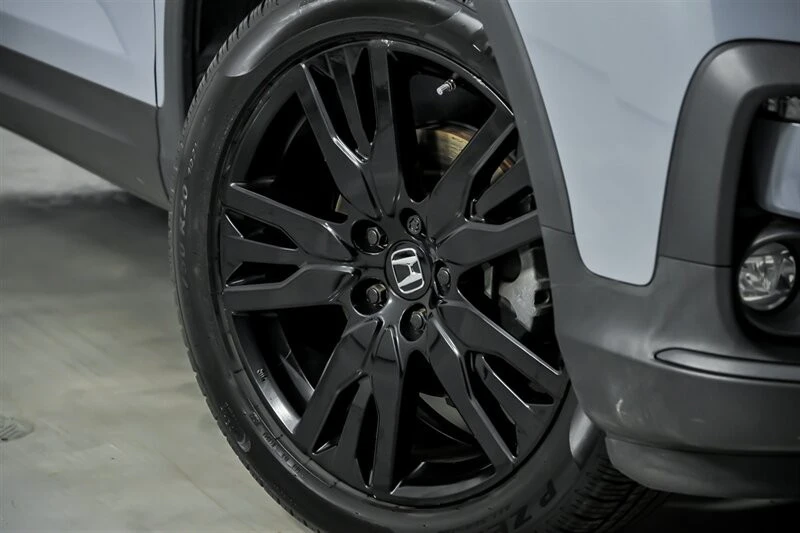 2022 Honda Pilot 3rd Gen - Image 4 of 12