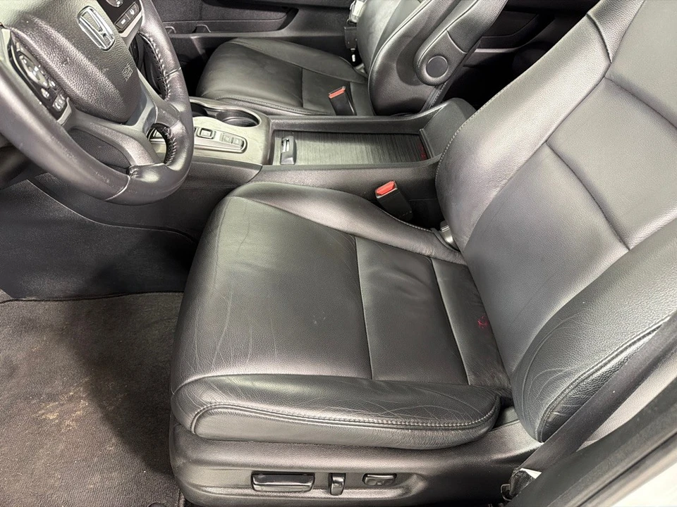 2022 Honda Pilot 3rd Gen - Image 12 of 21