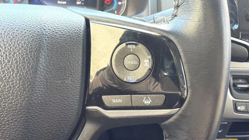 2022 Honda Pilot 3rd Gen - Image 11 of 12