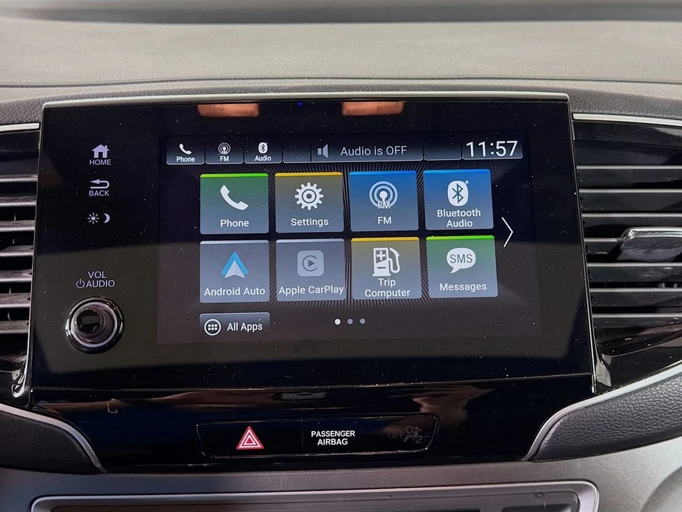 2022 Honda Pilot 3rd Gen - Image 16 of 21