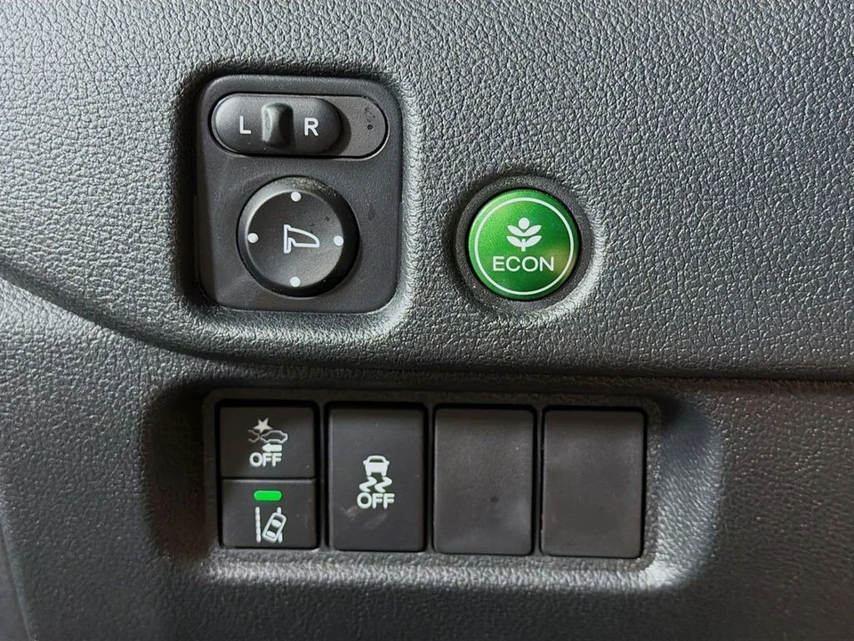 2022 Honda Pilot 3rd Gen - Image 11 of 21