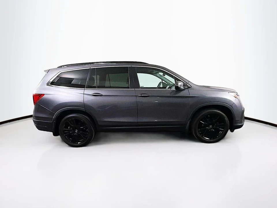 2022 Honda Pilot 3rd Gen - Image 8 of 21